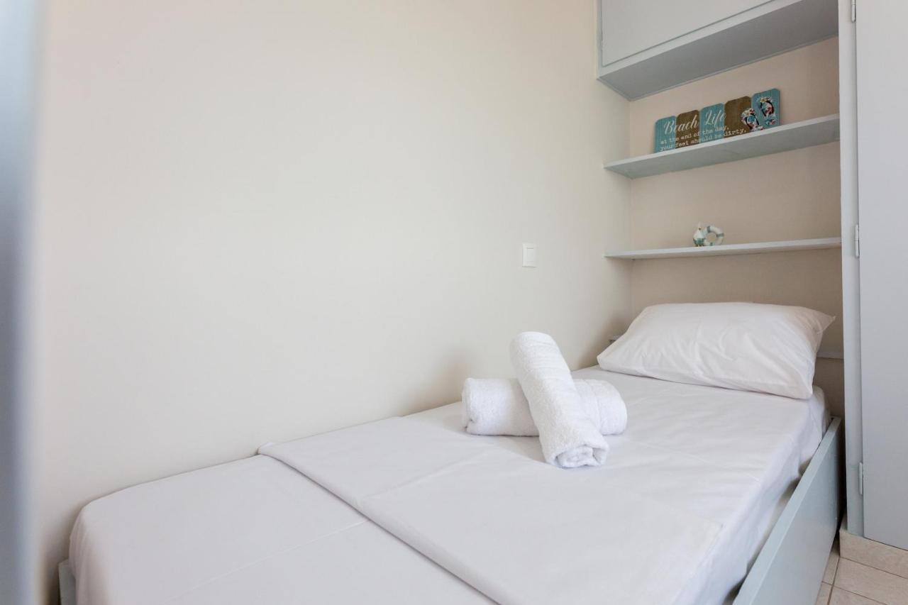 Appartement Cozy&Quiet Nest à Loutráki Extérieur photo